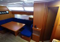 barcha a vela bavaria 46 cruiser yacht a vela salonee interno le scale